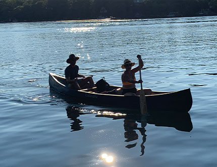lake-canoe